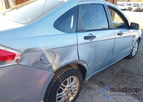 2008 Ford Focus Se/Ses z USA, uszkodzony, nr VIN 1FAHP35N28W198681